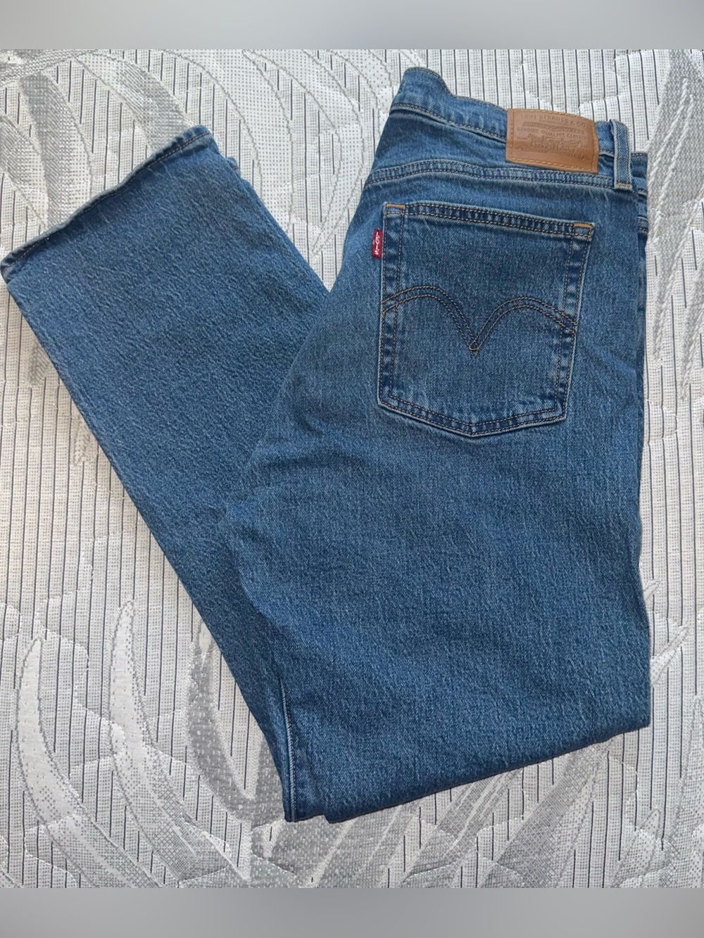 Levi's Wedgie Straight Classic Blue Denim Jeans